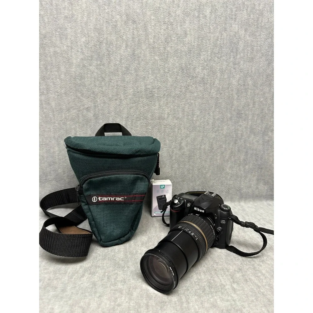 Nikon D50 DSLR Camera Kit Tamron 18-200mm XR Di II Lens Tamrac Bag Kit